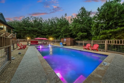 Hochatown Cabin Private Pool Hot Tub Game Room