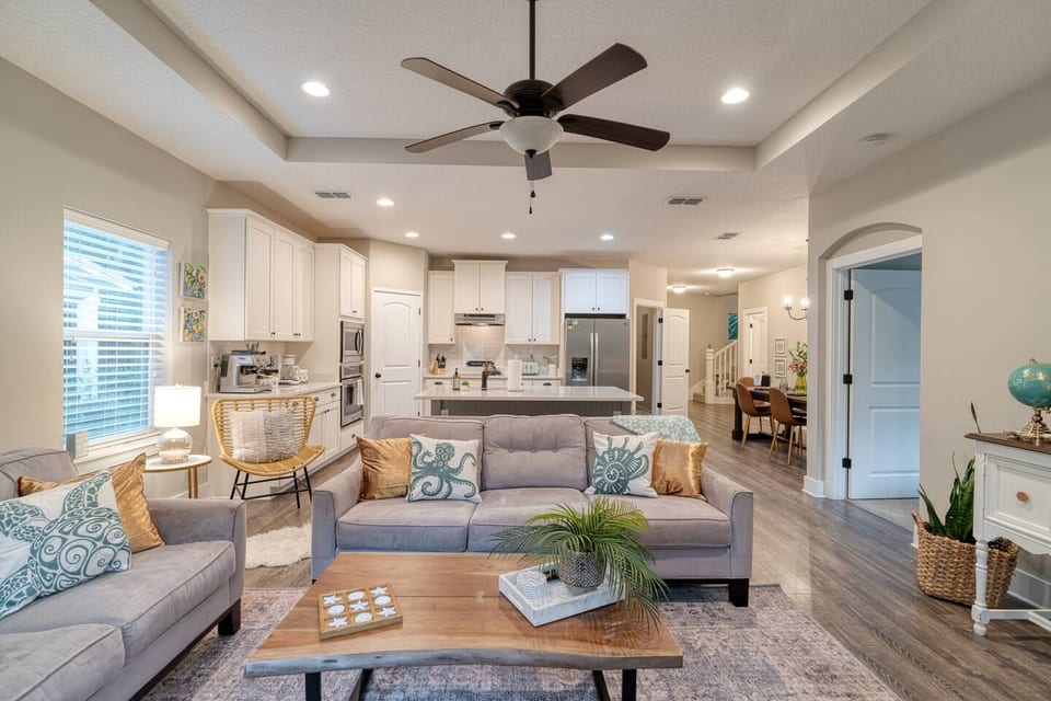 An open-concept layout that makes it easy to entertain and spend quality time together