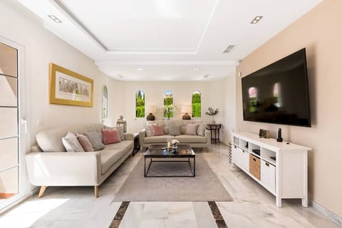 Luxury Golden Mile Villa Marbella With Pool