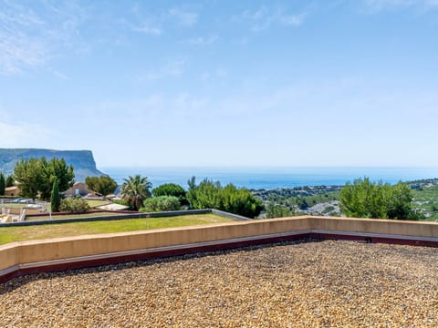 Cassis Heights Sea View Terrace Pool