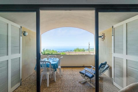 Cassis Heights Sea View Terrace Pool