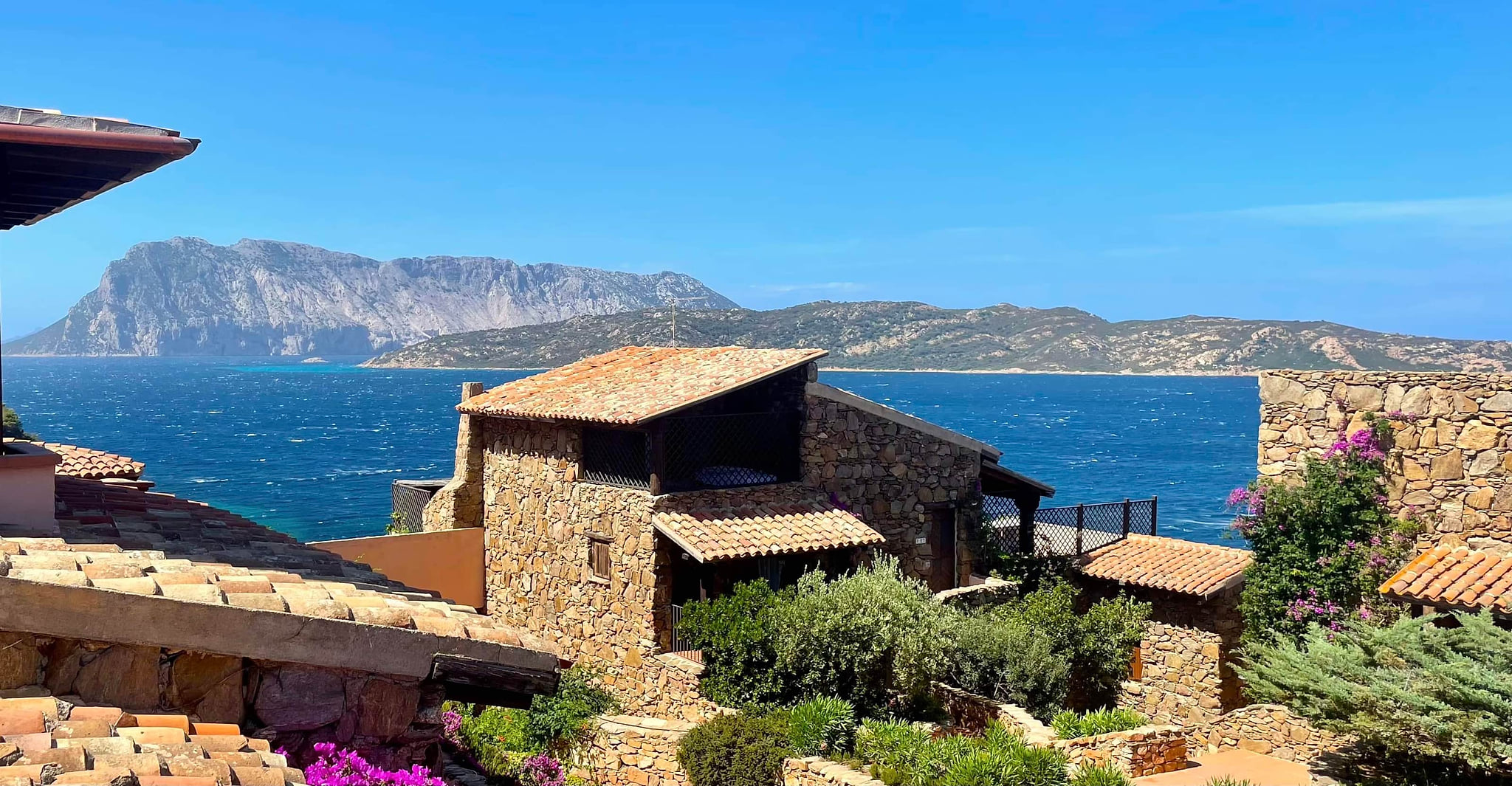 Punta Est - 2BR CORBEZZOLO Enchanting View