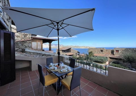 Punta Est - 2BR CORBEZZOLO Enchanting View