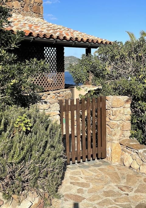 Punta Est - 2BR CORBEZZOLO Enchanting View