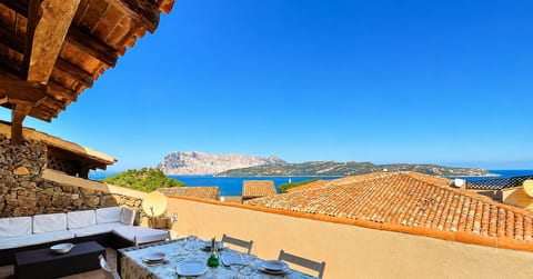 Punta Est - 2BR ELICRISO Terrace & Sea View