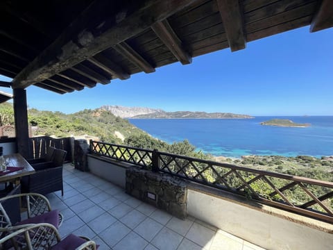Punta Est - 2BR SUGHERO Pool & Sea View