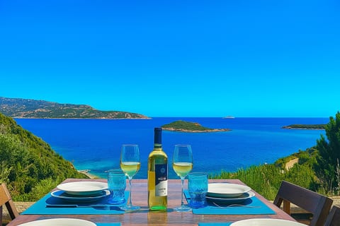 Punta Est - 3BR ORIONE Full Sea-Facing View