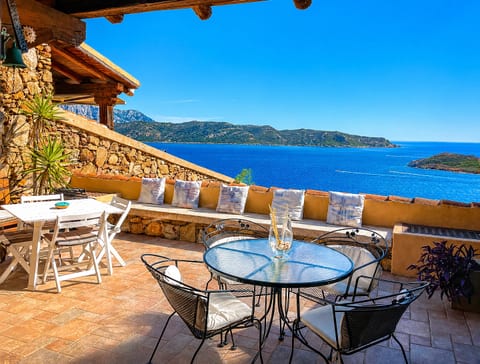 Punta Est - Quadri Cassiopea Vista Mare