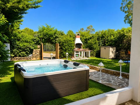 Villa Ambra - Jacuzzi & beach