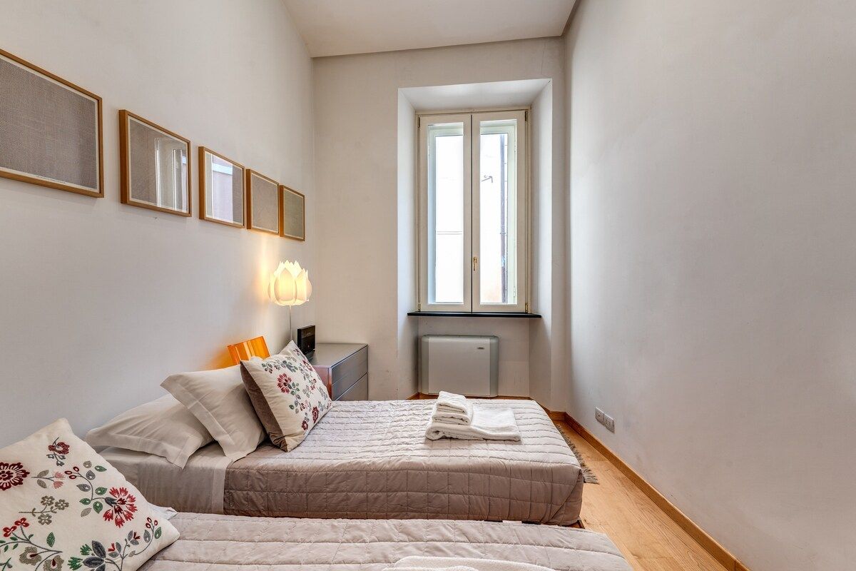 The bedroom n.3 with 2 single beds which can be pushed together to form a double bed
