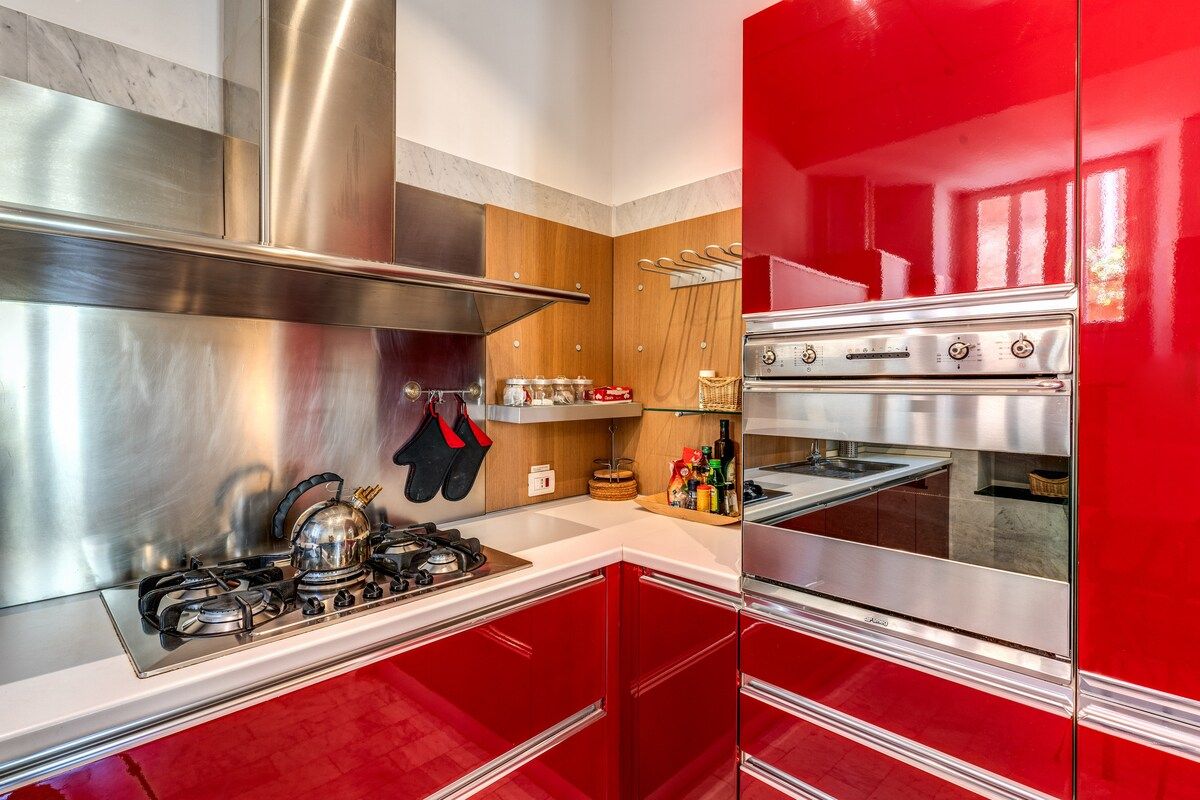 Fully equipped kitchen