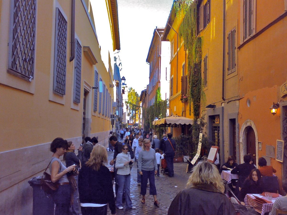 There are many bars and typical restaurants nearby