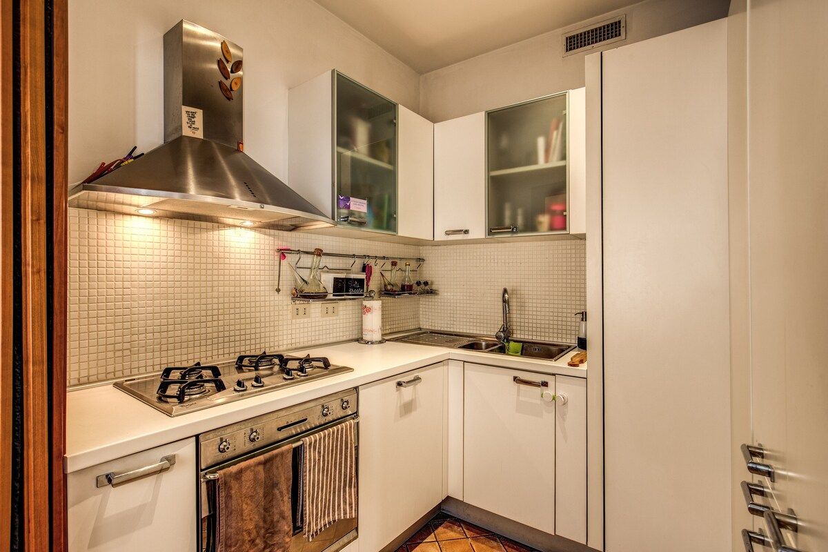 Fully equipped kitchen