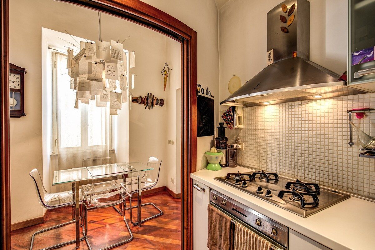 Fully equipped kitchen