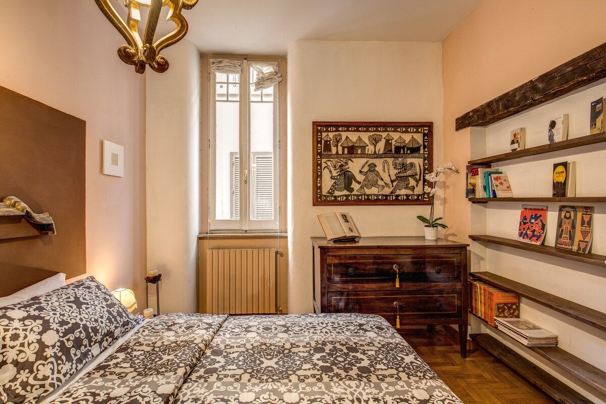 Bedroom no. 1 with KING SIZE mattress