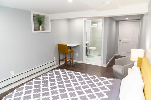 Cozy & Quiet 1-B - Studio Unit-Lower Ground Flr image 2