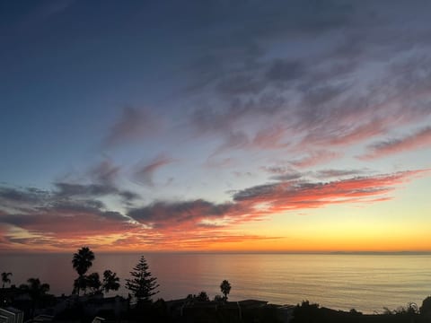 Laguna beach, CA 2 stunning deck views image 5