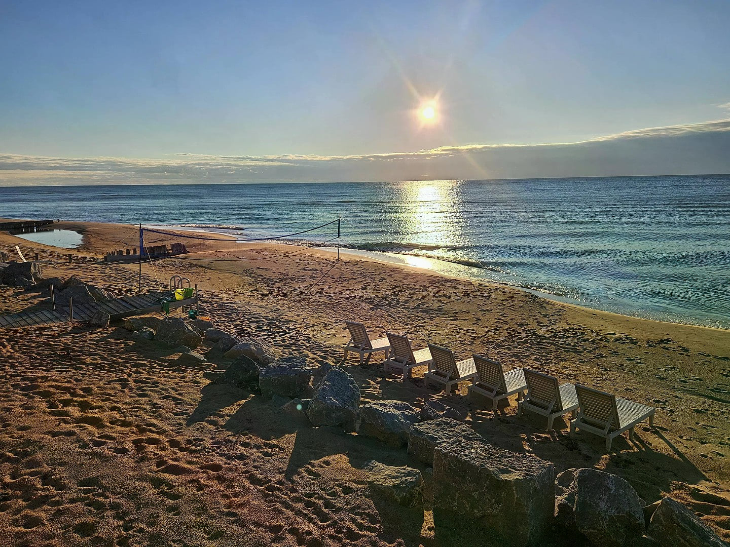 Pet-Friendly 2BR Cottage, Private Lake Huron Beach