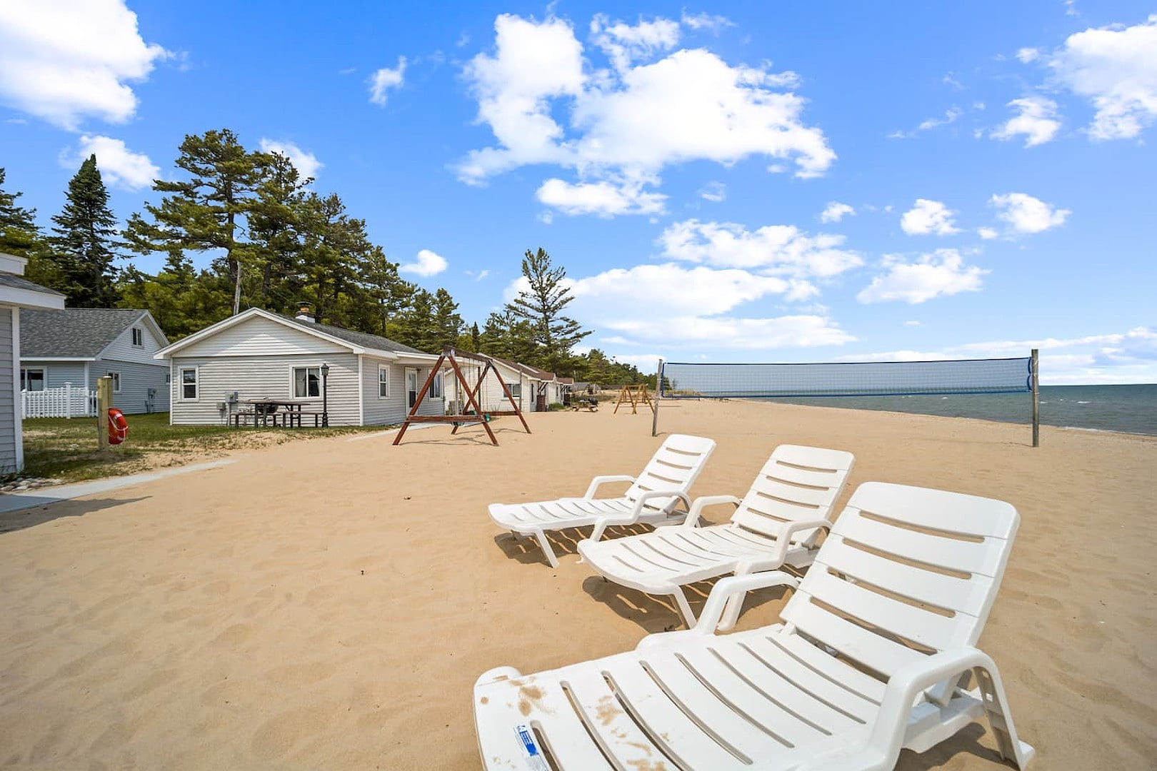 Beachside Cottage on Lake Huron