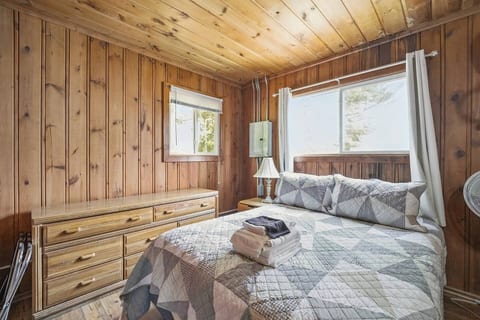Lake Huron Escape | Beach + Fire Pit