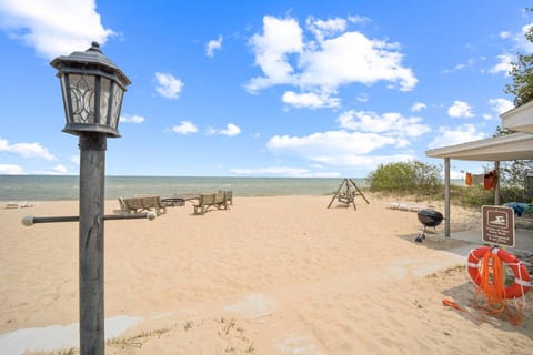 Lake Huron Escape | Beach + Fire Pit