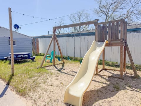 Lake Huron Retreat w/ Shared Beach