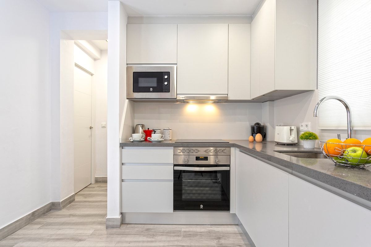 Fully equipped kitchen