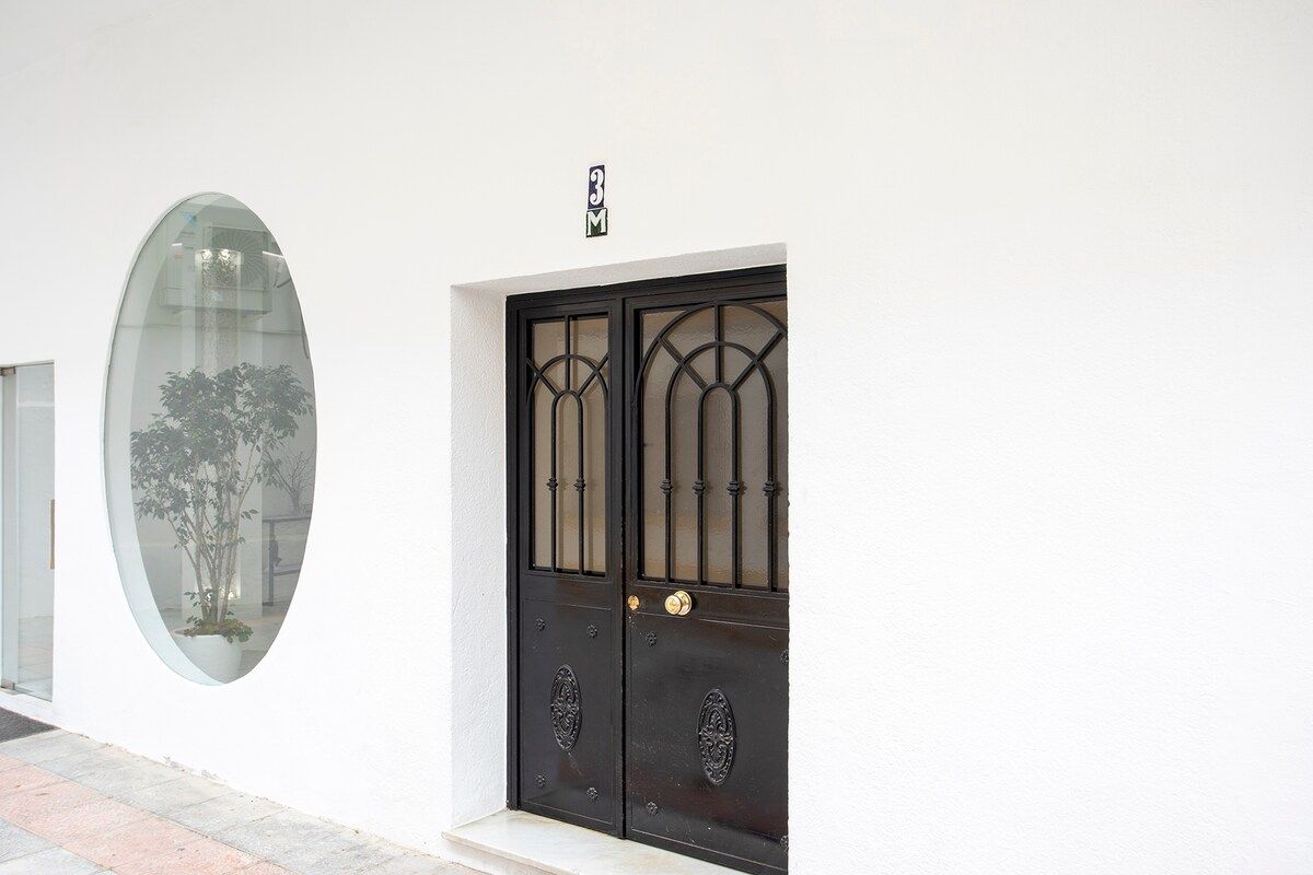 Entrance to the building