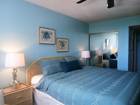 House at the Beach E-402