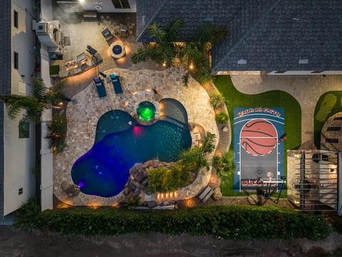 Pool + Slide | Spa | Basketball - Resort Backyard