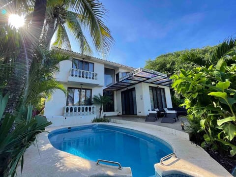 5BR Playacar Villa • 80m Beach • Pool • 3 Jacuzzis