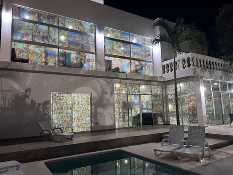 Luxury 5BR Villa • Spacious & Elegant Stay