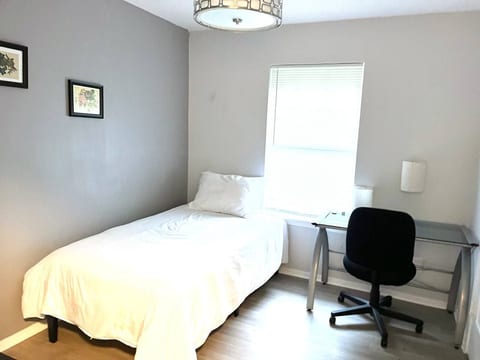 Biz Professionals on Mont | Ideal for Long Stays B