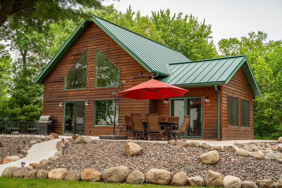 The Hummingbird Hideaway - Siren