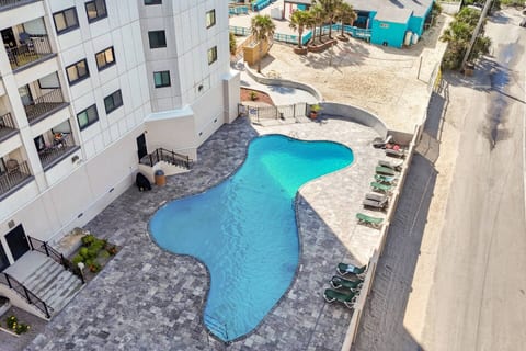 Oceanfront Escape • Resort Perks • Balcony Views