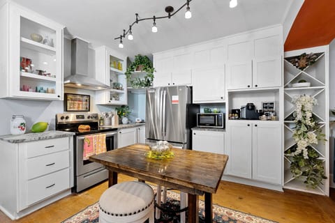 Spacious 4BD Augusta Retreat Near the Masters! BBQ