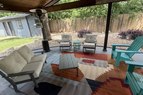Oasis Ranch Retreat | Walk to Town | Big Yard