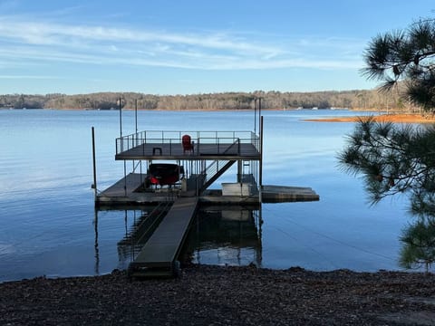 Dockside Retreat on Lake Lanier • Stay, Swim, Ski