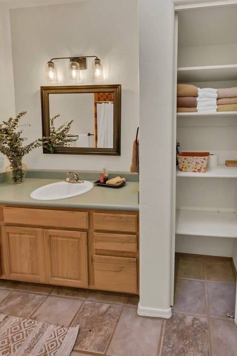Pet-Friendly Casa Sol • Sonoran Desert Stay