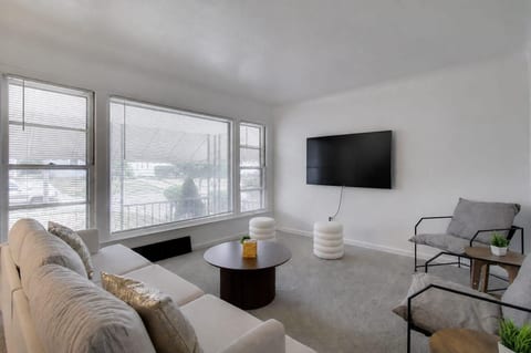 Pet-Friendly 3BR Home • Near Hospitals