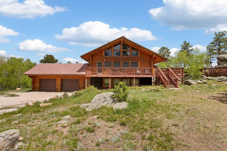 Sandstone Cabin A • Lake View & Dock - Mauston