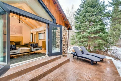Feldspar Minimalist Modern Waterfront Cabin