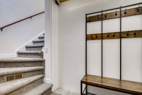 Sandstone Modern Work & Play Waterfront Condo!