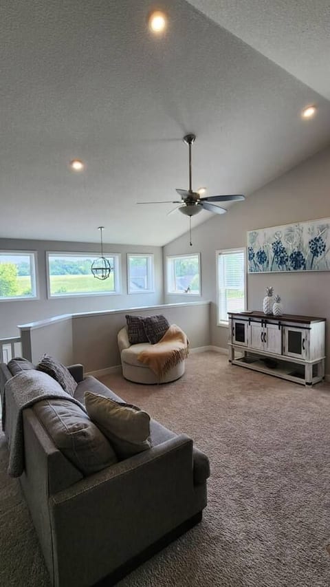Pet-Friendly Faribault Home • Near Shattuck