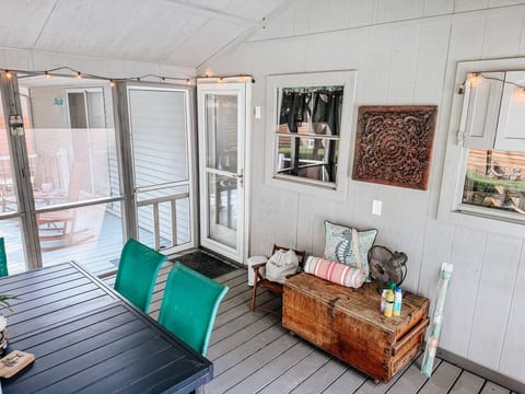Chic-ish Shack at Angola By the Bay