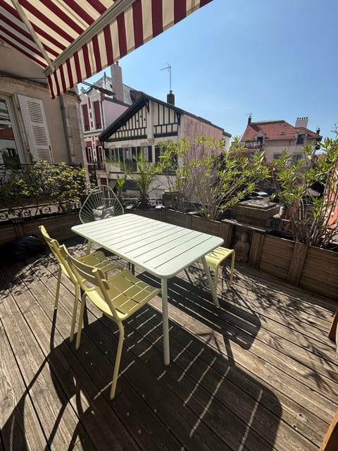 The Biarritz Terrace