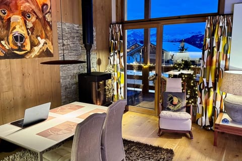 Megève 3BR 3BA · Spa, Pool, Fireplace