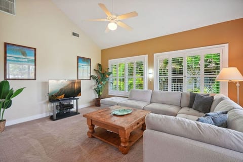 Luxury Air Conditioned 3BR Kauai Poipu Kai Resort Condo With Vaulted Ceilings
