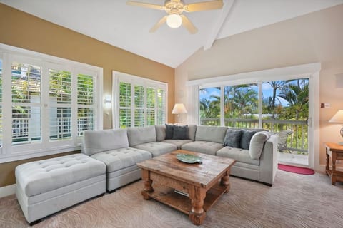 Luxury Air Conditioned 3BR Kauai Poipu Kai Resort Condo With Vaulted Ceilings