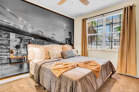 Modern 2BR/2BA | King Bed + Pool, Gym #7